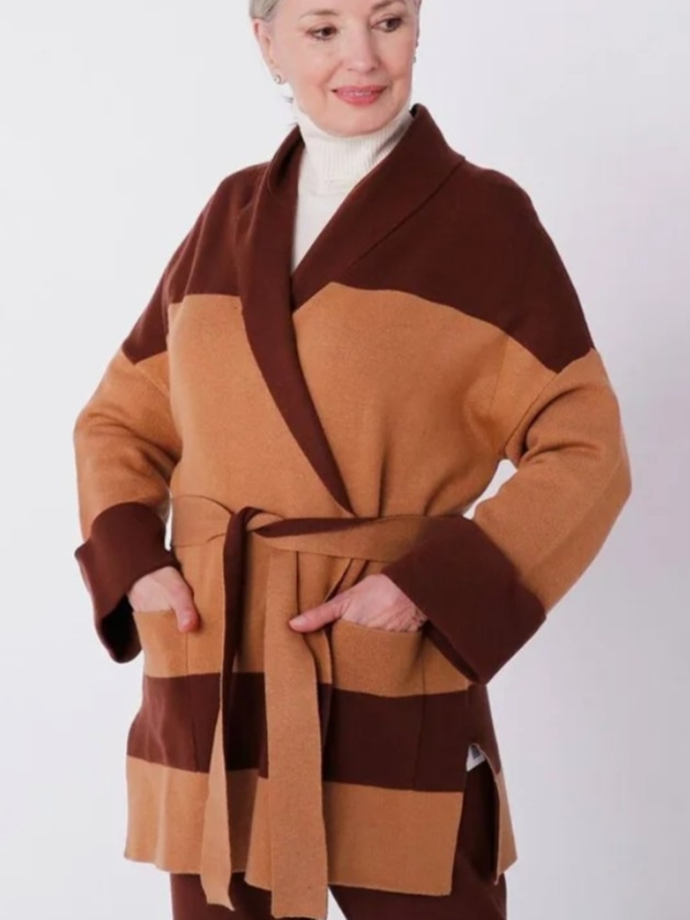 Wynne Collection Women's Cozy SoftKnit Jaquard Wrap Cardigan Brown/Camel Sz Med